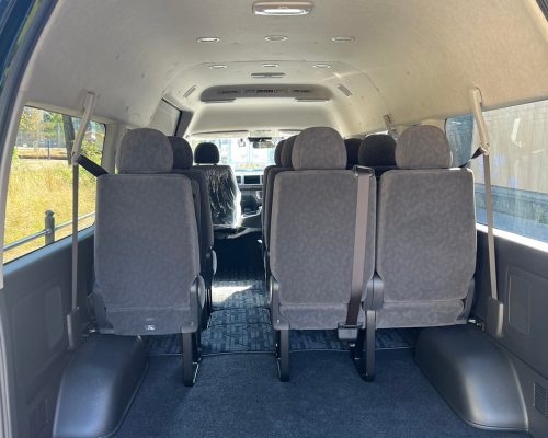 LINE_ALBUM_ハイエース_250204_2